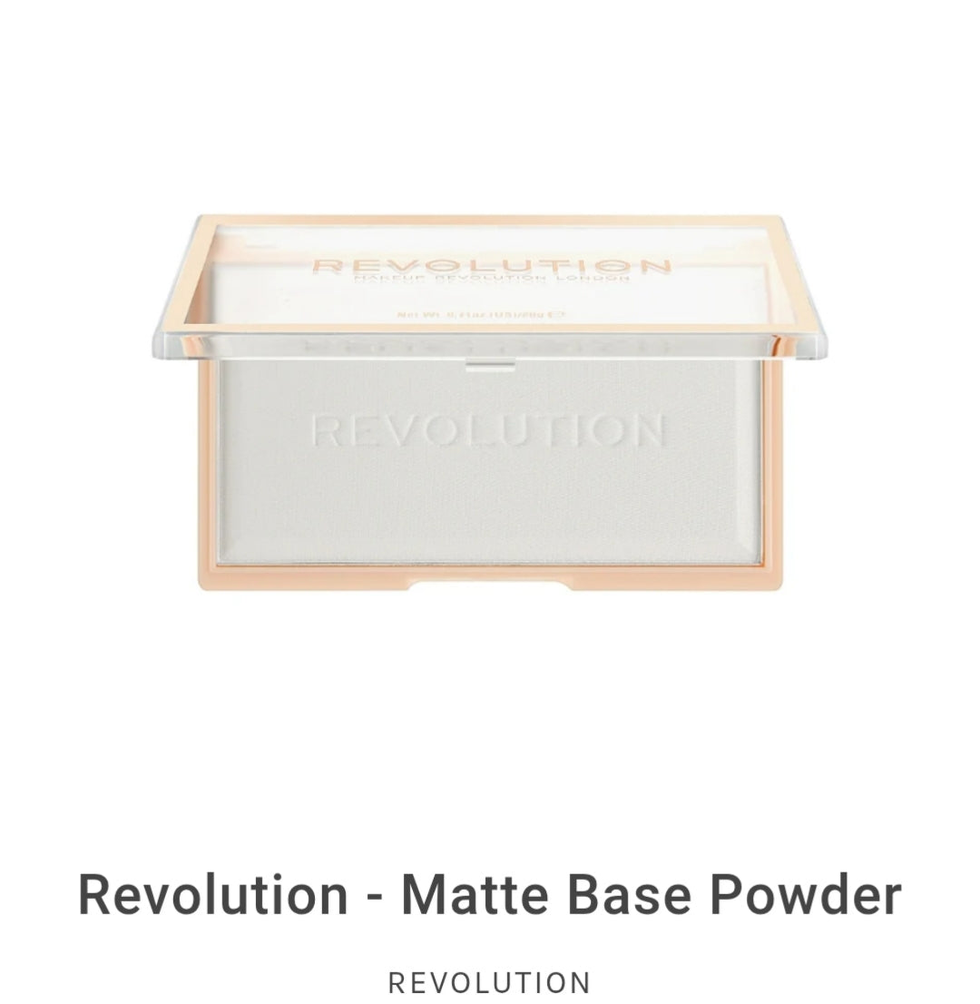 Cipria Bianca Matte Fissante Make up Revolution